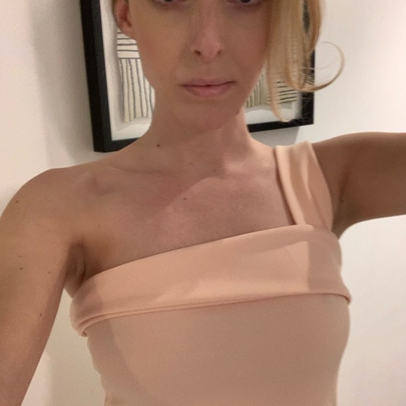 Nasty Gal Blush one shoulder tight maxi with slit - Picture 9 of 11